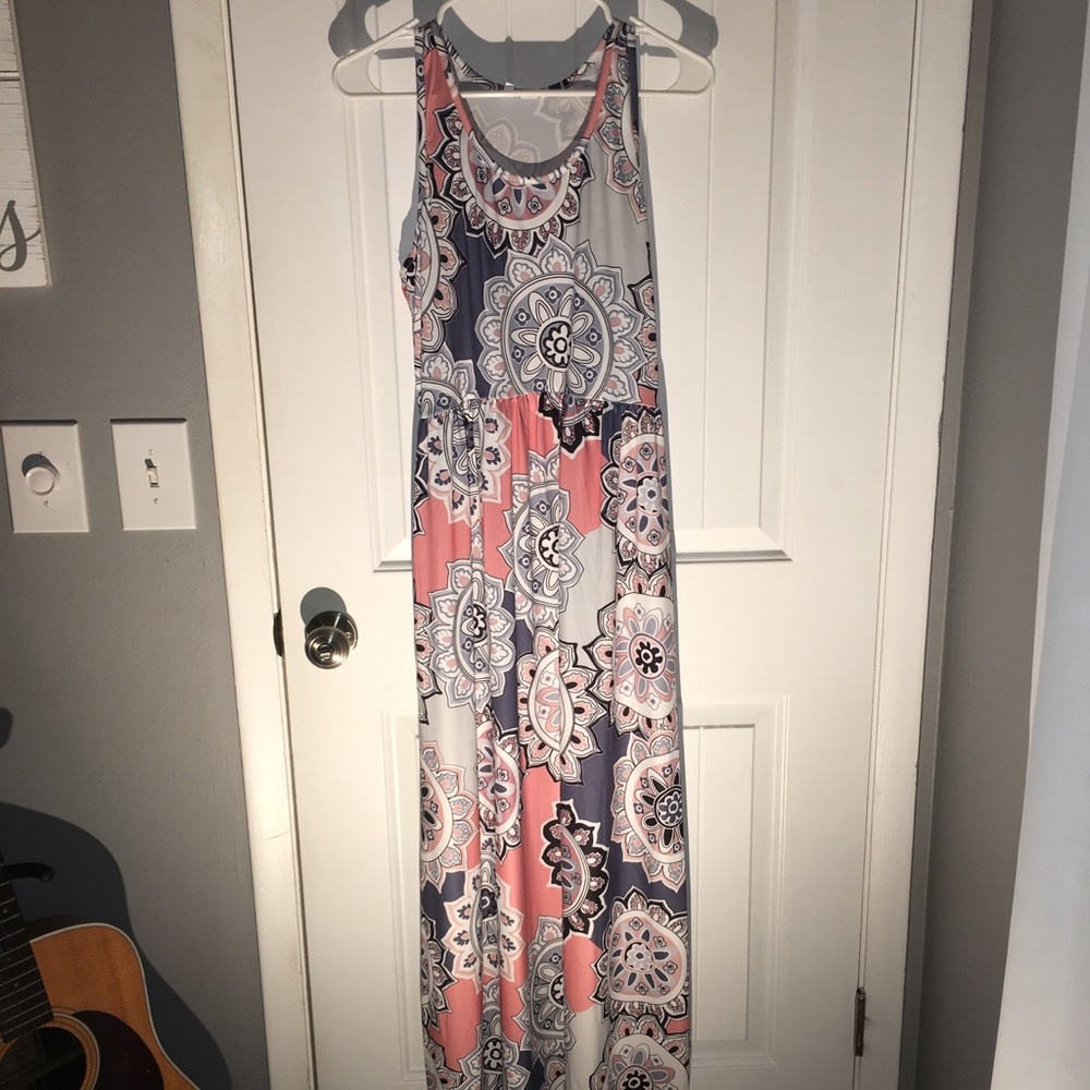 Full Length Sleeveless Maxi Dress